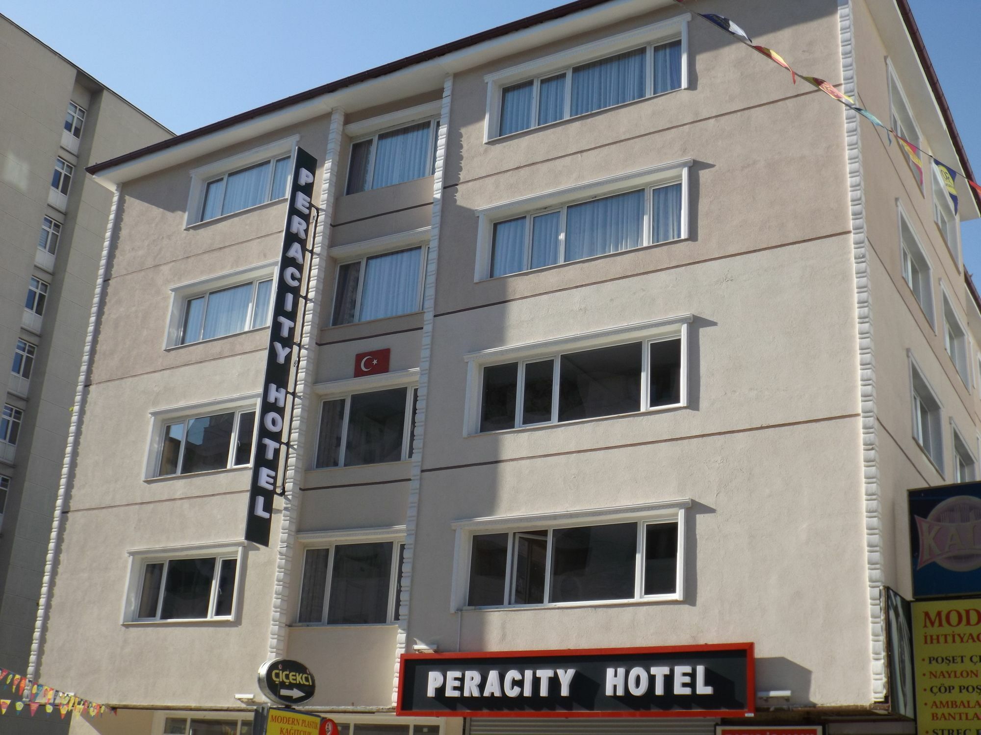 Peracity Hotel Ankara Esterno foto